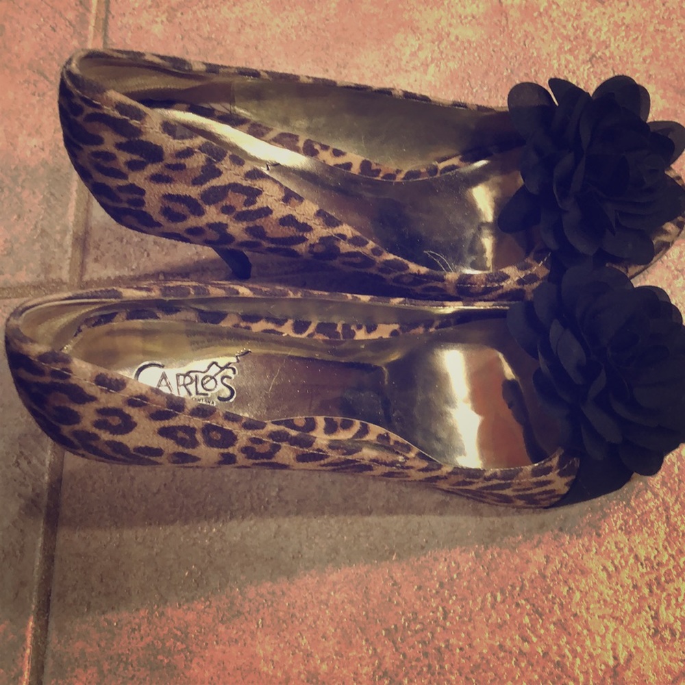 Leopard pumps heels